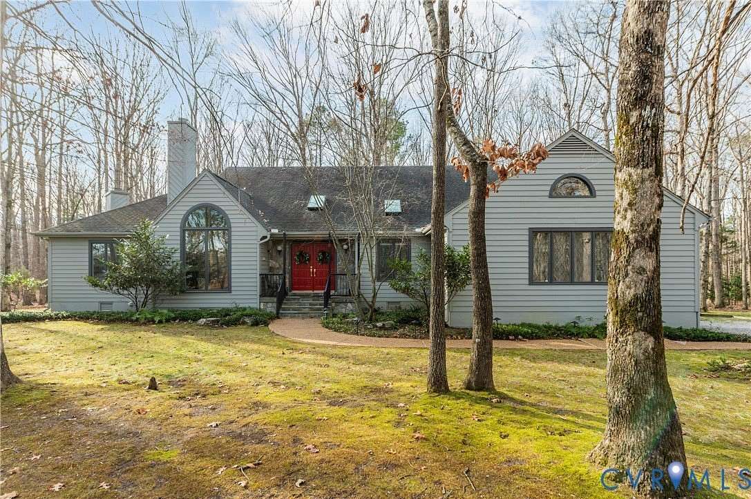 3 Acres of Residential Land with Home for Sale in Sabot, Virginia