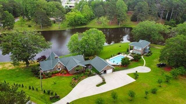 14 Acres of Land with Home for Sale in Haleyville, Alabama