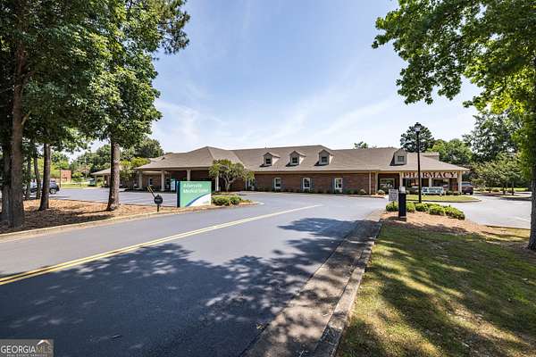 3.43 Acres of Improved Commercial Land for Lease in Adairsville, Georgia