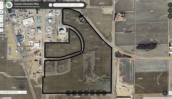 100 Acres of Land for Sale in Arlington, Wisconsin