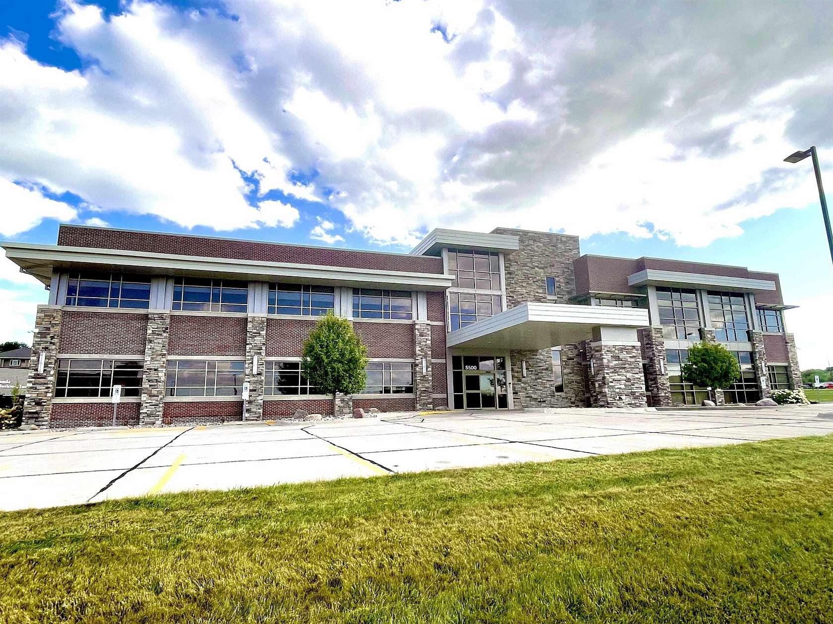 2 Acres of Commercial Land for Sale in Sioux City, Iowa