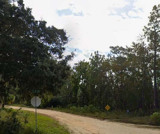 0.47 Acres of Residential Land for Sale in Interlachen, Florida