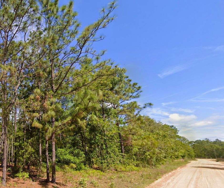 0.72 Acres of Residential Land for Sale in Keystone Heights, Florida