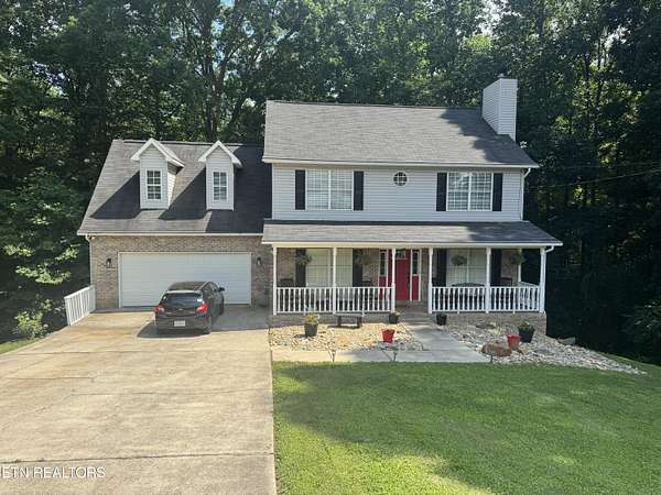 1.78 Acres of Land with Home for Sale in Clinton, Tennessee