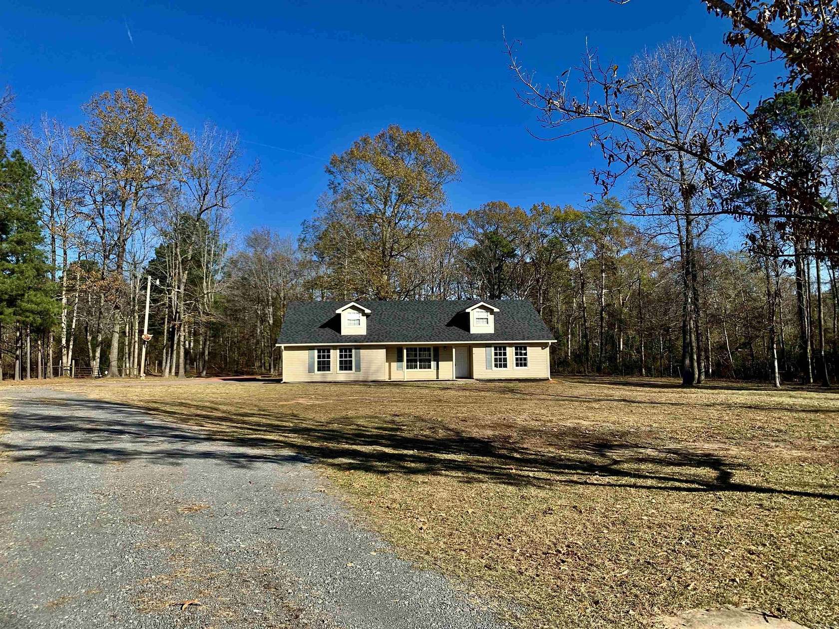 3.16 Acres of Residential Land with Home for Sale in Alexander, Arkansas