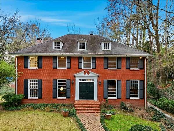 1.66 Acres of Residential Land with Home for Sale in Atlanta, Georgia