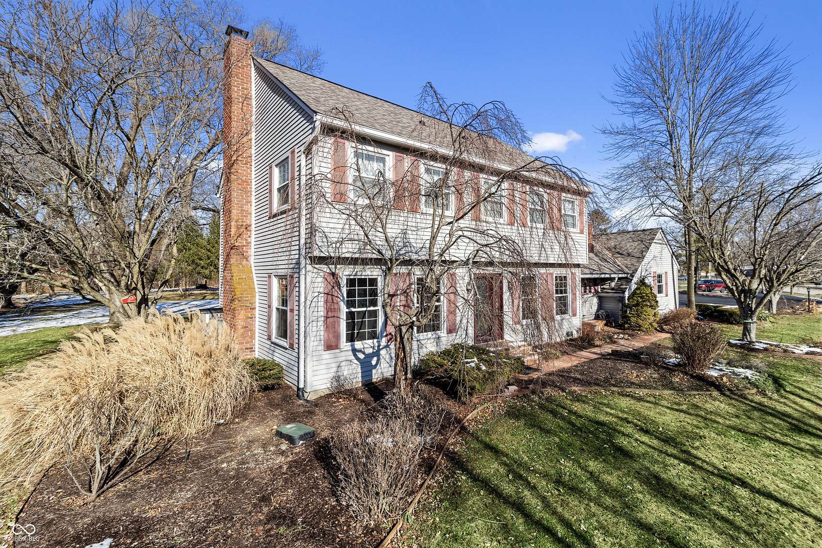 1.67 Acres of Residential Land with Home for Sale in Brownsburg, Indiana