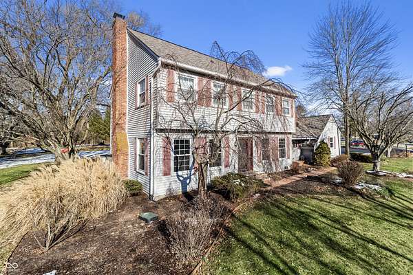 1.67 Acres of Residential Land with Home for Sale in Brownsburg, Indiana