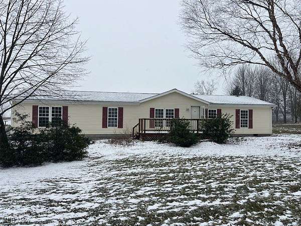 8.9 Acres of Residential Land with Home for Sale in New London, Ohio