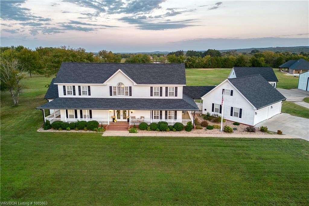 4.65 Acres of Residential Land with Home for Sale in Fort Smith, Arkansas