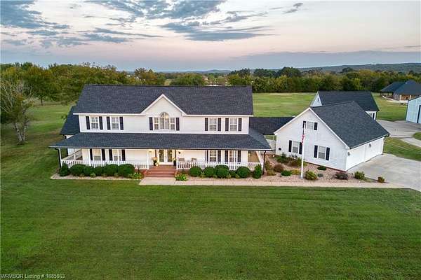 4.65 Acres of Residential Land with Home for Sale in Fort Smith, Arkansas