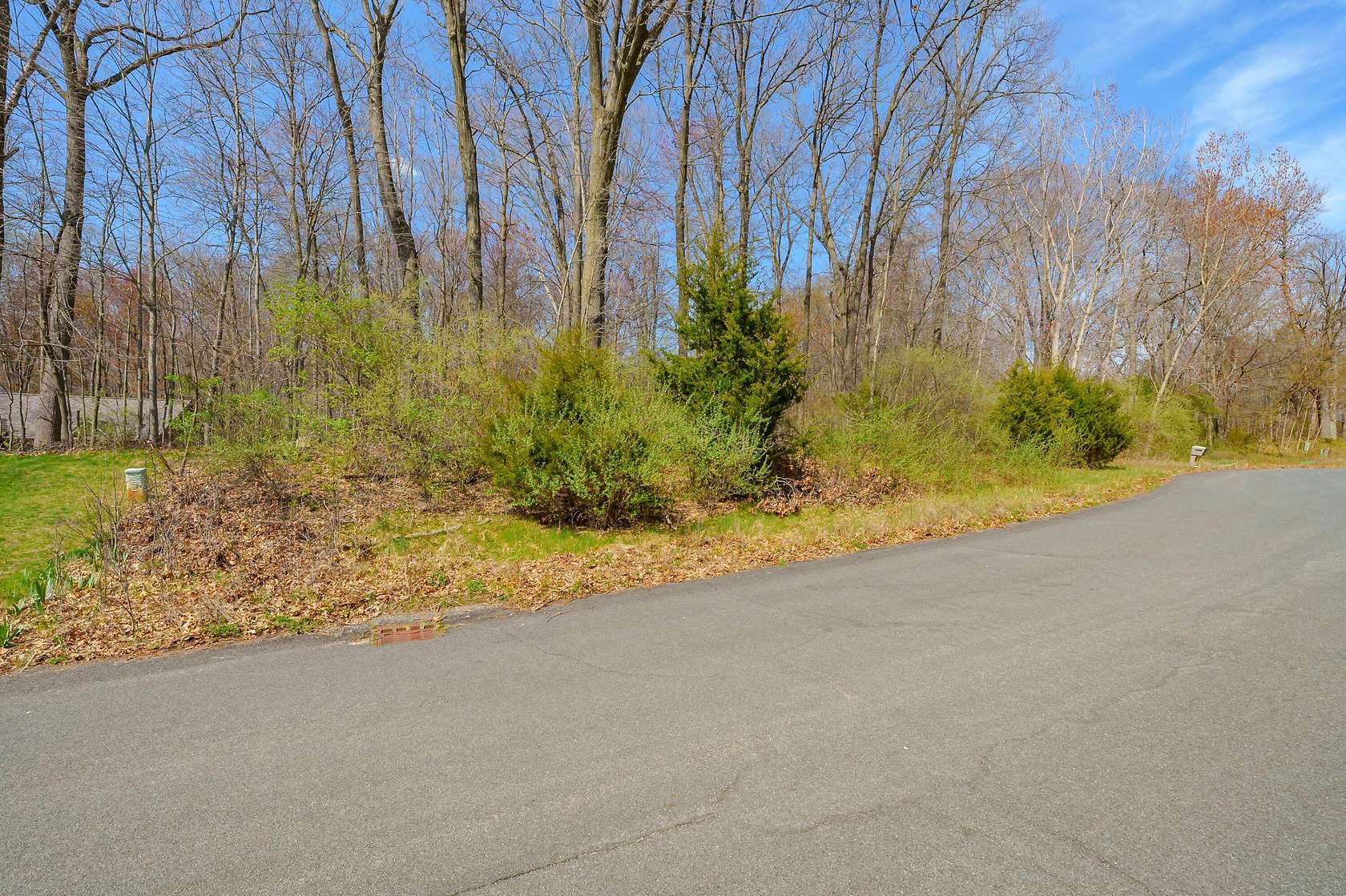 1.58 Acres of Residential Land for Sale in Kalamazoo, Michigan