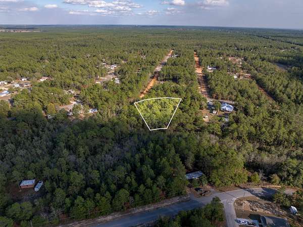 1 Acre of Residential Land for Sale in DeFuniak Springs, Florida