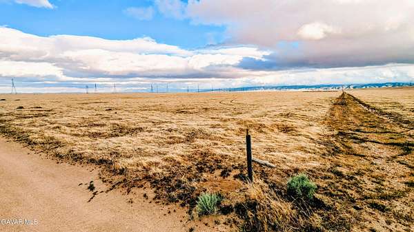 40.4 Acres of Recreational Land for Sale in Lancaster, California