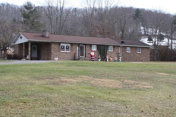 1.5 Acres of Residential Land with Home for Sale in Hinton, West Virginia