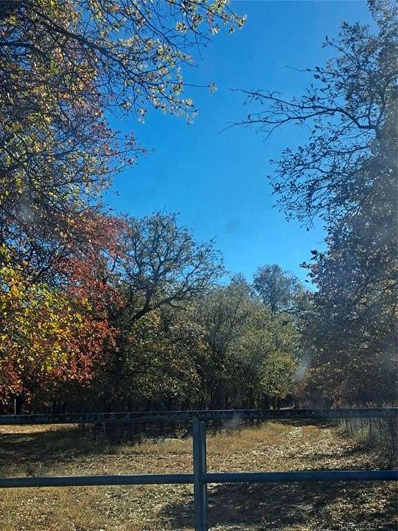 6 Acres of Land for Sale in Hawley, Texas