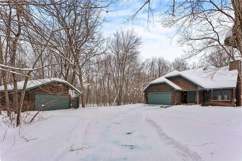 5 Acres of Residential Land with Home for Sale in Arthur Township, Minnesota