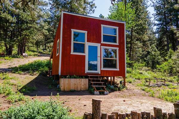 0.97 Acres of Residential Land for Sale in Cascade, Idaho