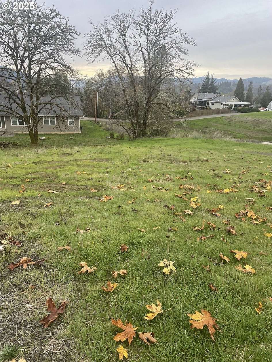 0.29 Acres of Residential Land for Sale in Oakland, Oregon