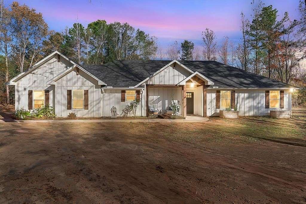 3 Acres of Land with Home for Sale in Lindale, Texas