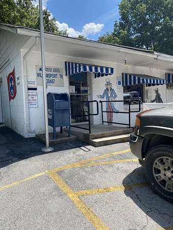 1.5 Acres of Improved Mixed-Use Land for Sale in Williamsport, Tennessee