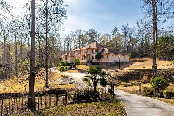 2 Acres of Residential Land with Home for Sale in Stone Mountain, Georgia