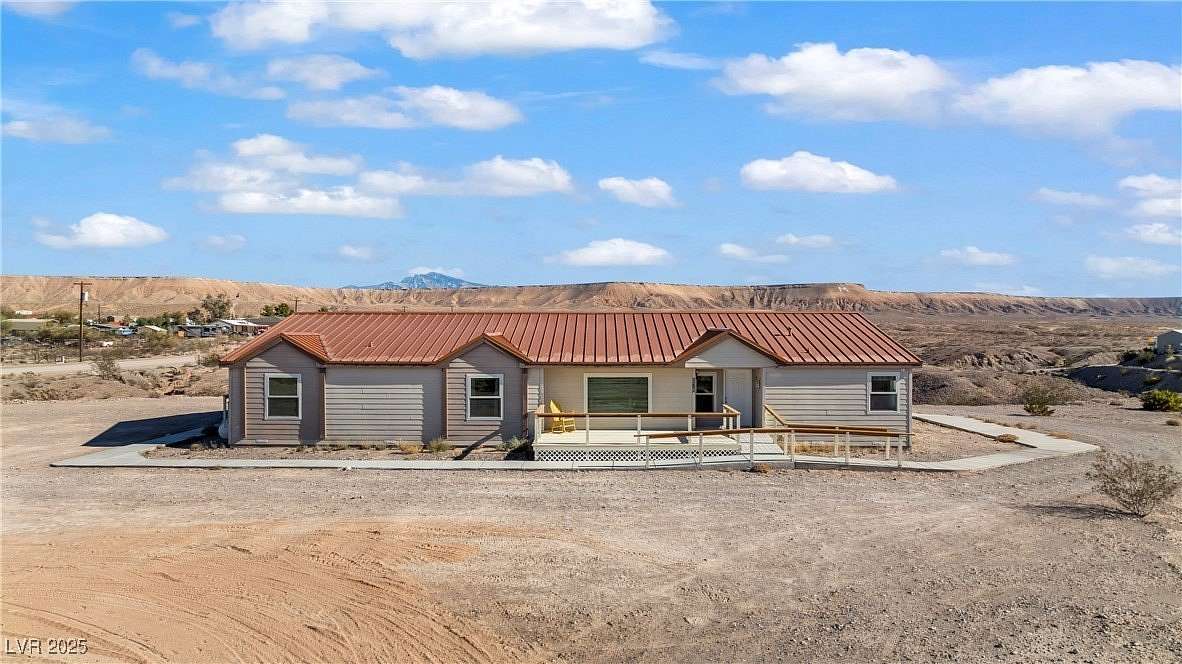 2.1 Acres of Residential Land with Home for Sale in Overton, Nevada