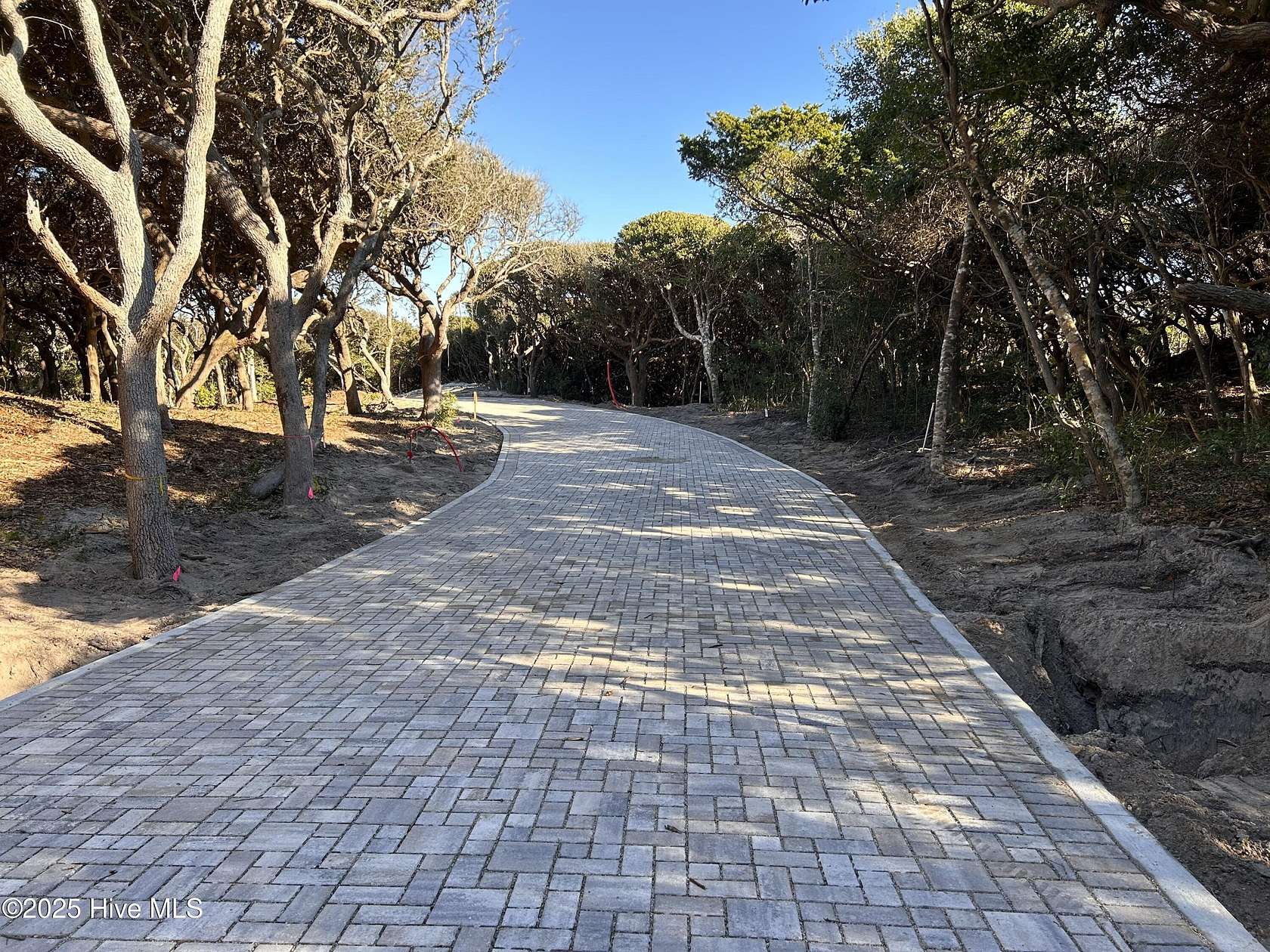 0.47 Acres of Residential Land for Sale in Pine Knoll Shores, North Carolina