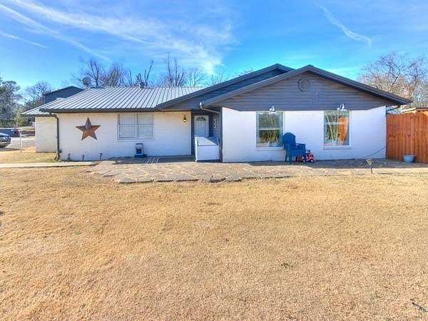 2 Acres of Residential Land with Home for Sale in Newalla, Oklahoma