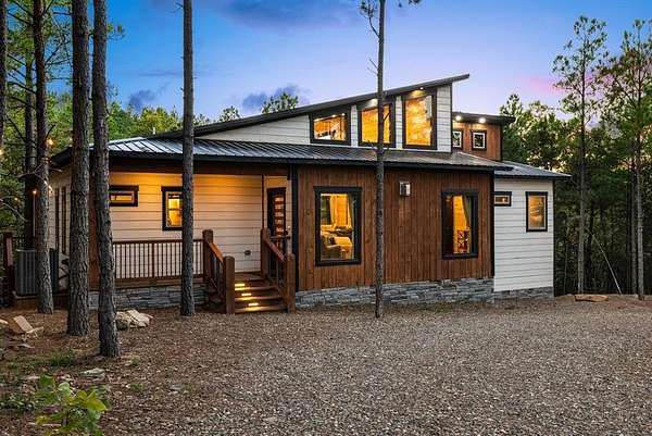 1.83 Acres of Residential Land with Home for Sale in Broken Bow, Oklahoma