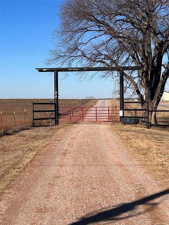 4.67 Acres of Residential Land for Sale in Blanchard, Oklahoma