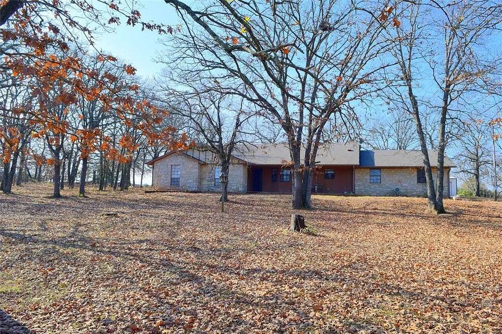 6 Acres of Residential Land with Home for Sale in Shawnee, Oklahoma