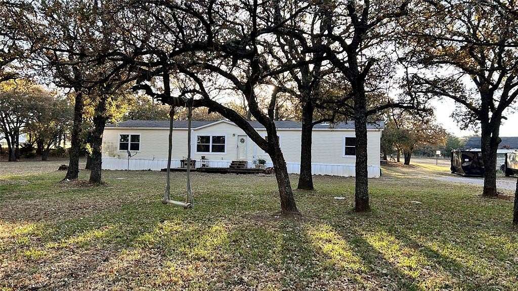 10 Acres of Land with Home for Sale in Blanchard, Oklahoma