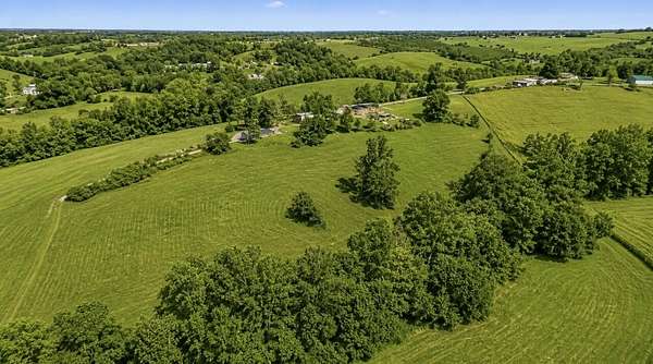 85.5 Acres of Land with Home for Sale in Winchester, Kentucky
