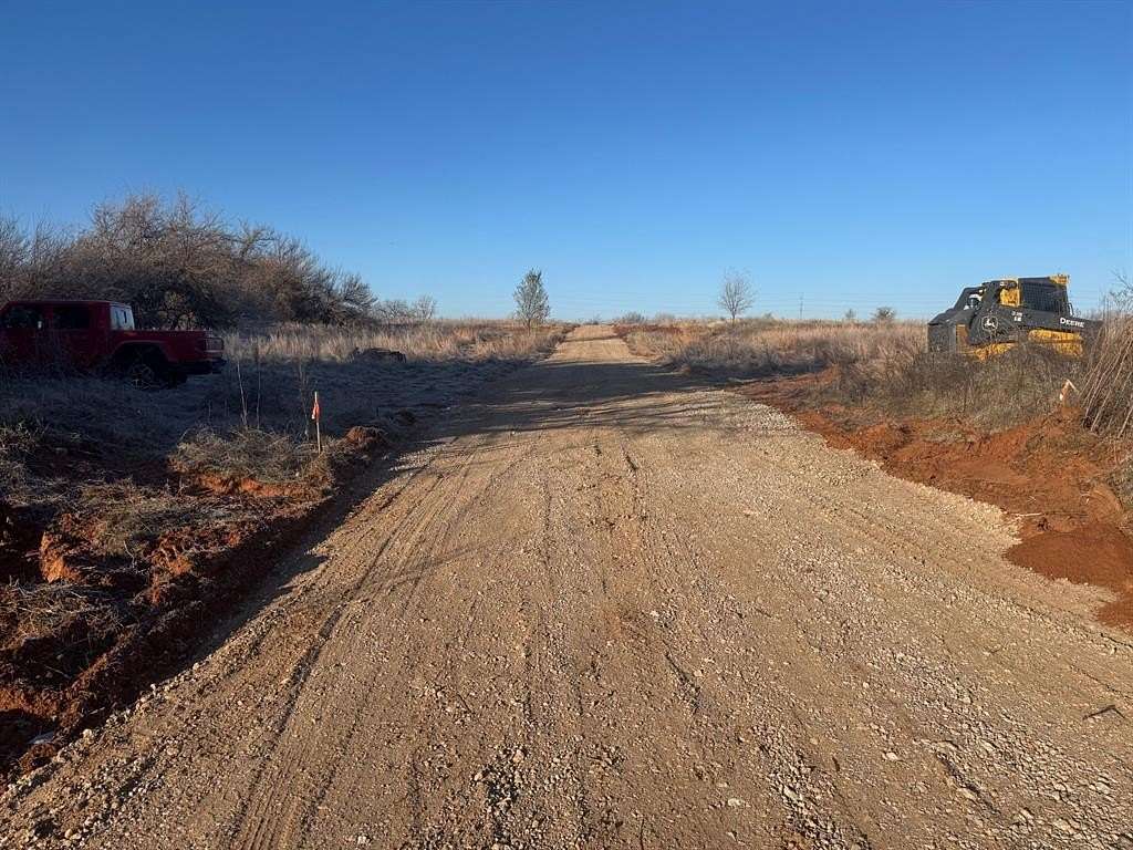 7 Acres of Land for Sale in Mustang, Oklahoma