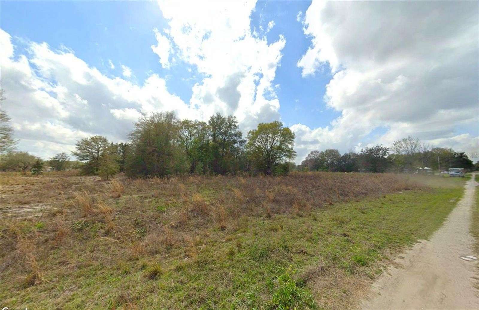 0.86 Acres of Residential Land for Sale in Dunnellon, Florida