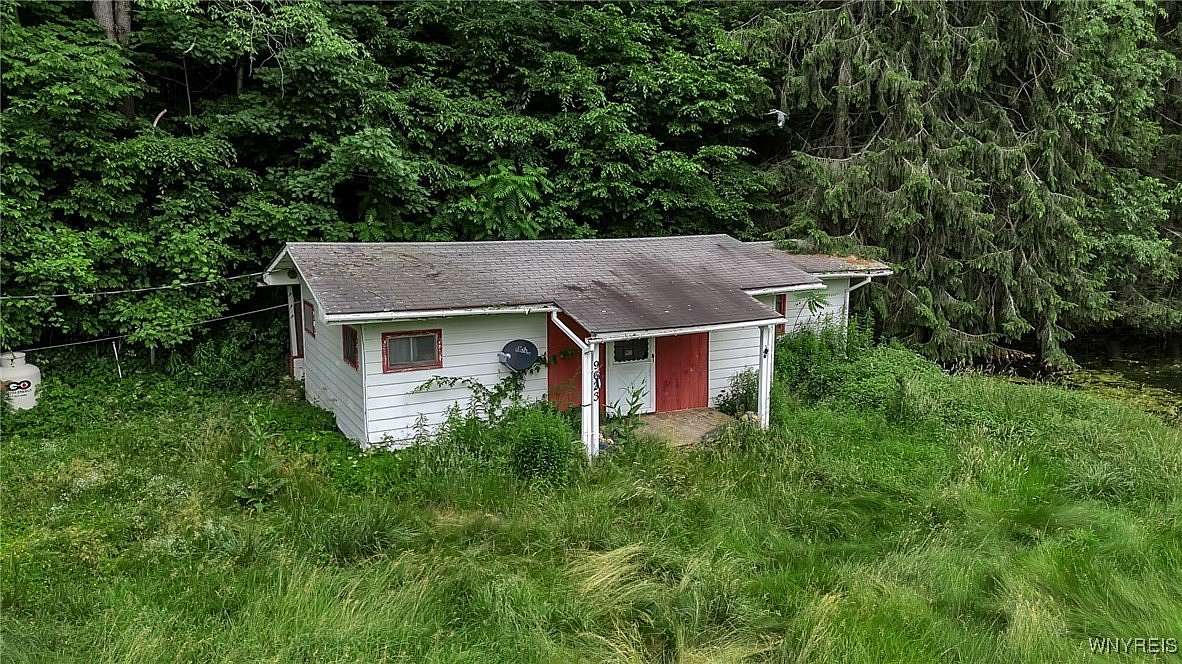 8 Acres of Improved Residential Land for Sale in Cohocton, New York