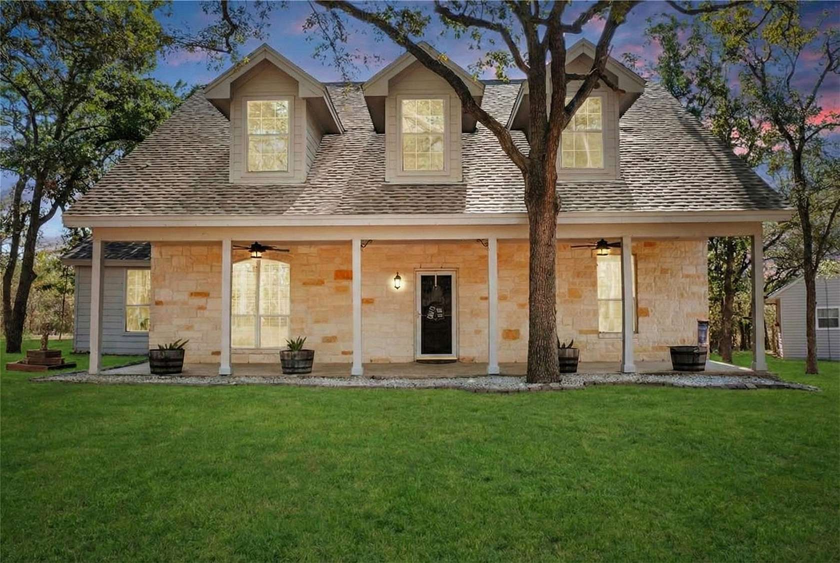 4.14 Acres of Residential Land with Home for Sale in Cedar Creek, Texas