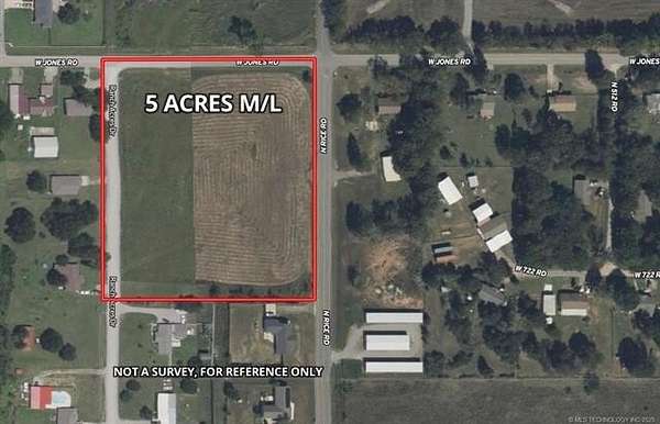 5 Acres of Residential Land for Sale in Tahlequah, Oklahoma