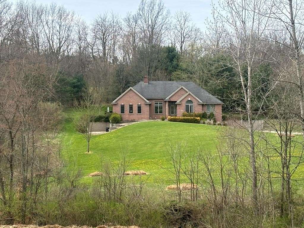 11 Acres of Land with Home for Sale in Mansfield, Ohio