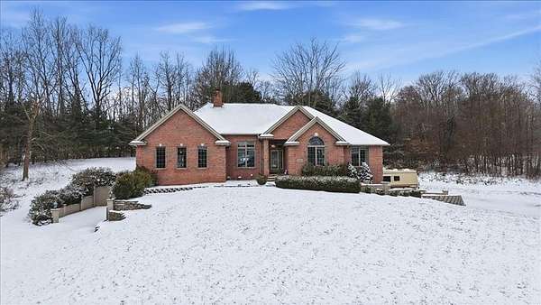 11 Acres of Land with Home for Sale in Mansfield, Ohio