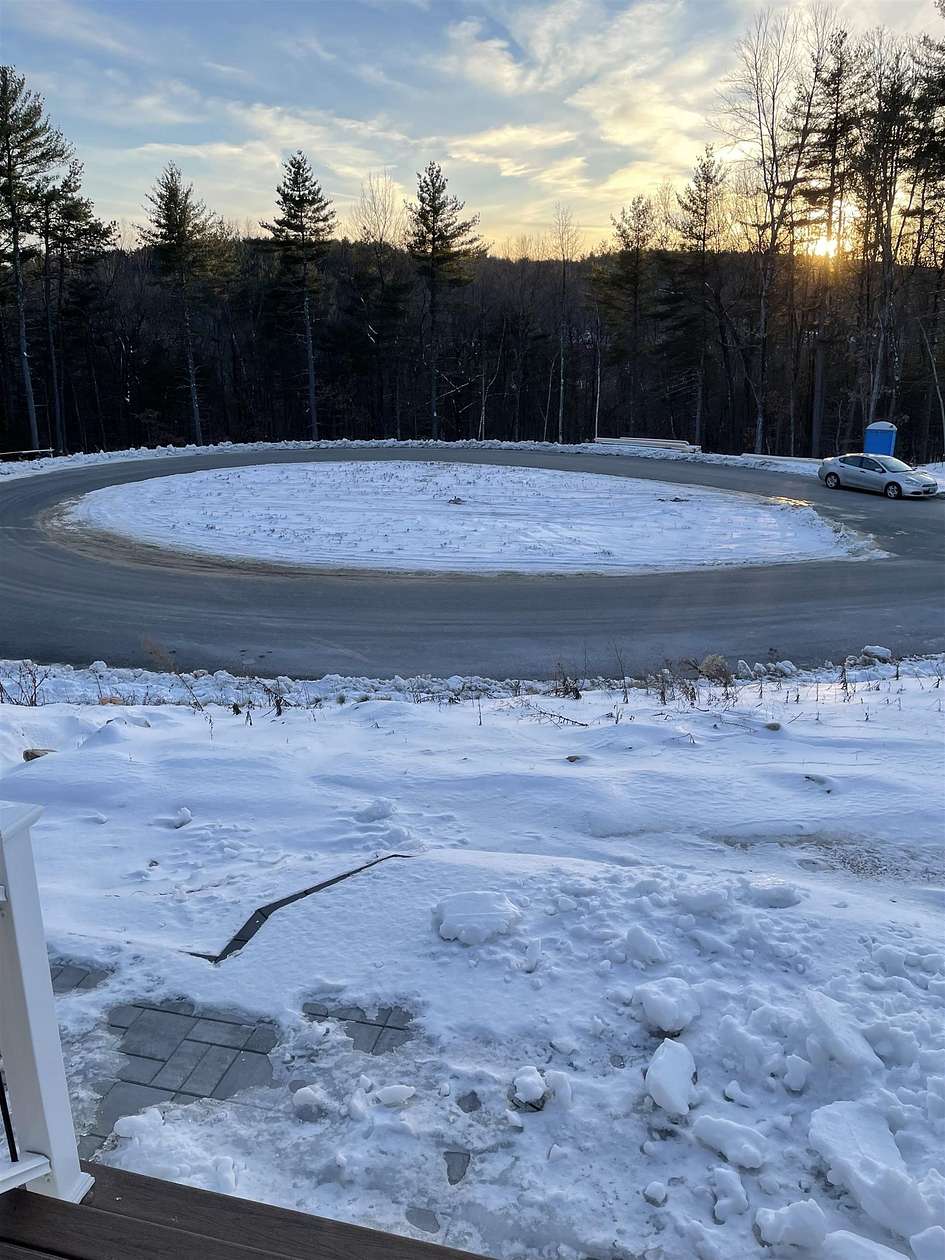 2.19 Acres of Residential Land for Sale in Pelham, New Hampshire