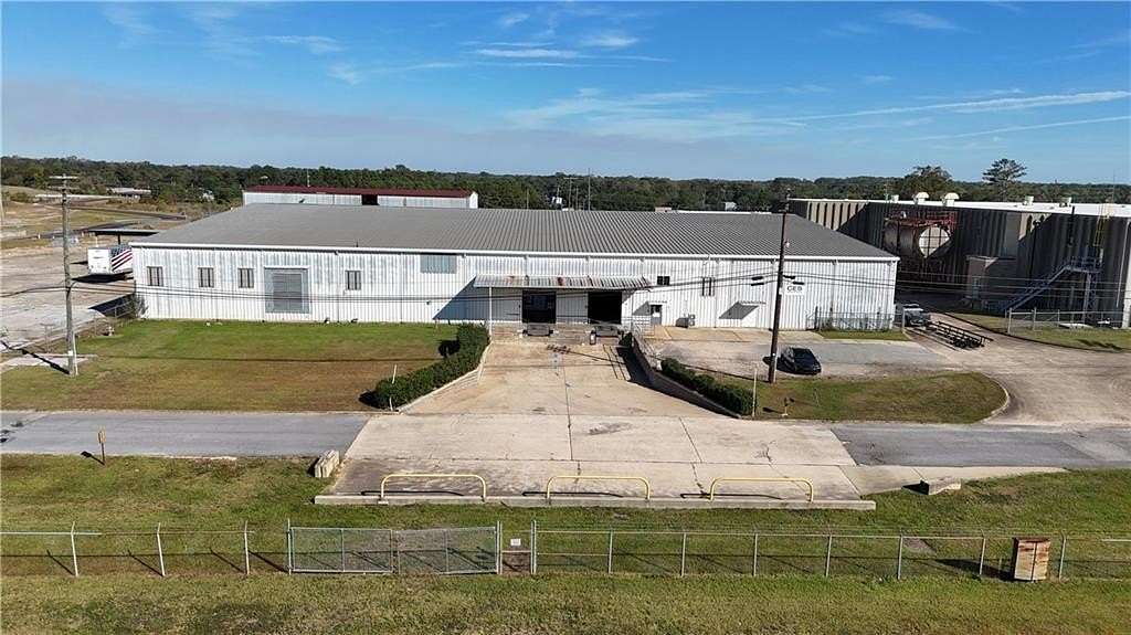 4.13 Acres of Improved Commercial Land for Sale in Alexander City, Alabama