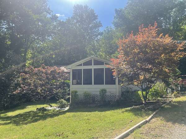 8.44 Acres of Residential Land with Home for Sale in Goodlettsville, Tennessee