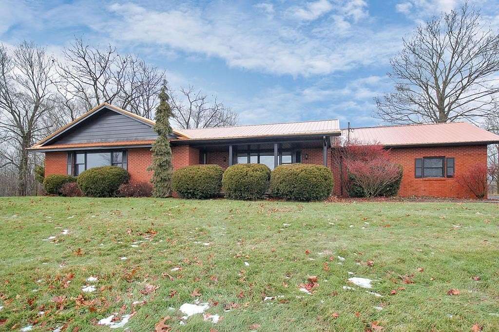 5.47 Acres of Land with Home for Sale in Mansfield, Ohio