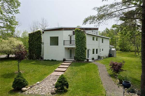 4.64 Acres of Residential Land with Home for Sale in Ithaca, New York