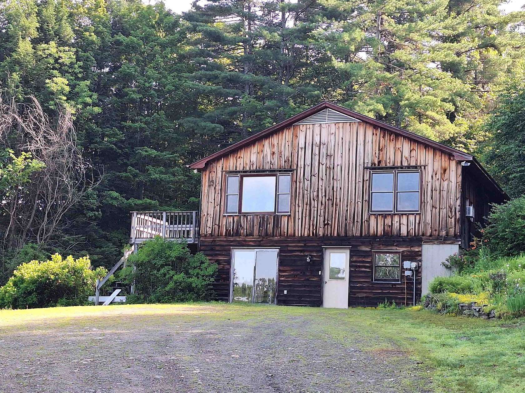 19.5 Acres of Land with Home for Sale in Walpole, New Hampshire
