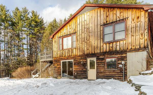 19.5 Acres of Land with Home for Sale in Walpole, New Hampshire