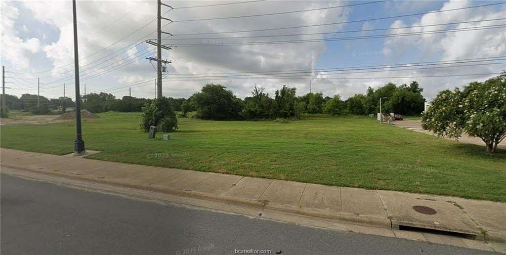 0.65 Acres of Mixed-Use Land for Sale in Bryan, Texas