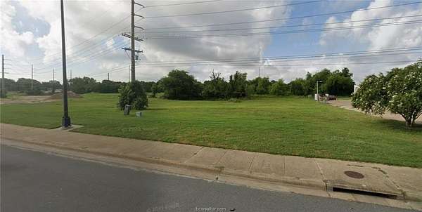 0.65 Acres of Mixed-Use Land for Sale in Bryan, Texas